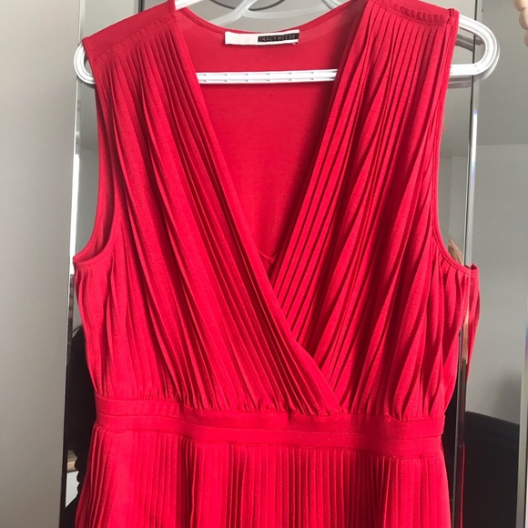 Tracy Reese Pleated Midi Dress - Picture 3 of 4